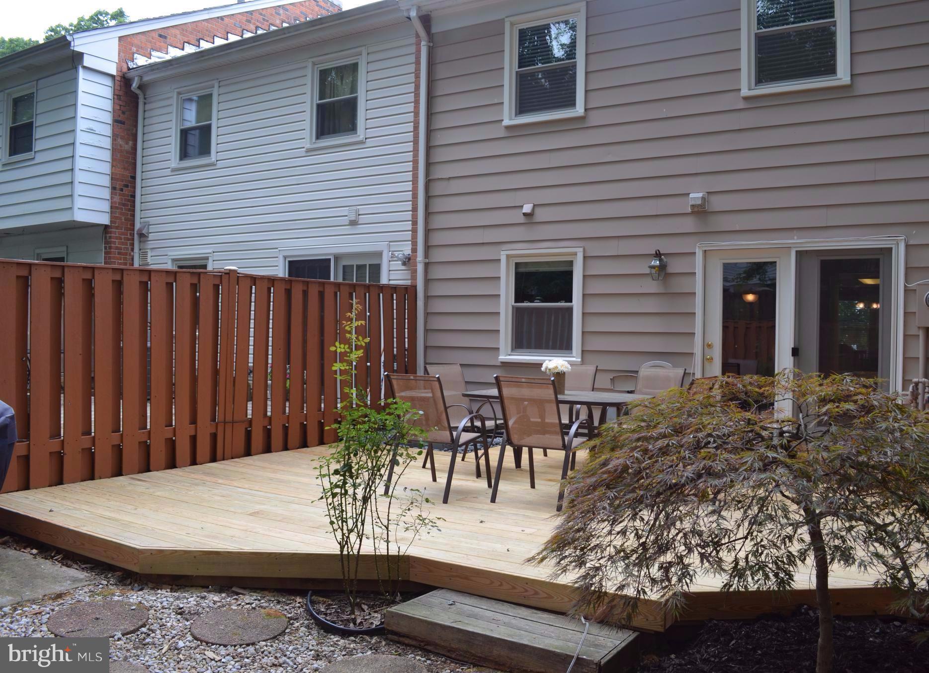 9205 Sprucewood Road Burke, VA 22015 - Photo 27 of 30 Exterior (Rear)