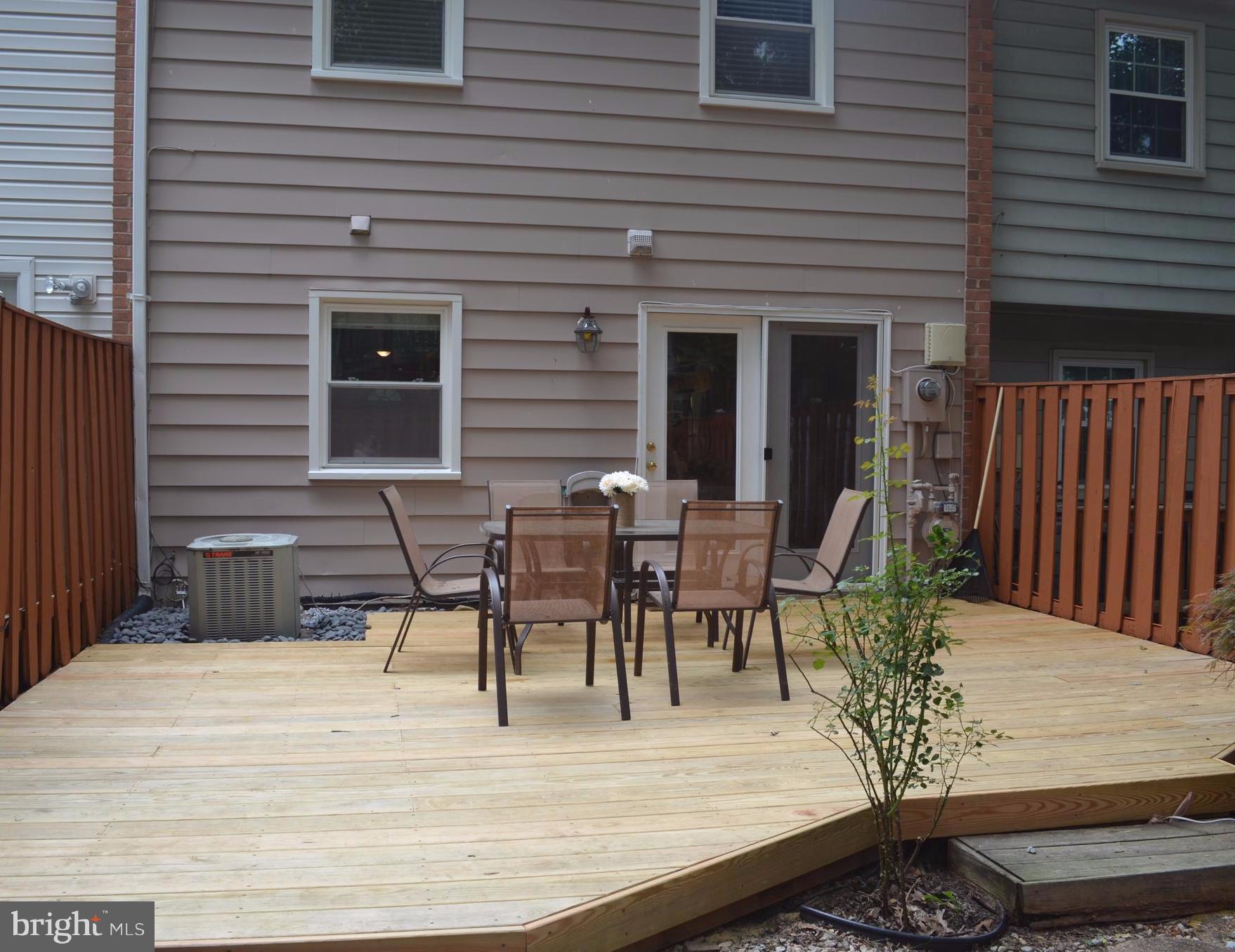 9205 Sprucewood Road Burke, VA 22015 - Photo 29 of 30 Exterior (Rear)