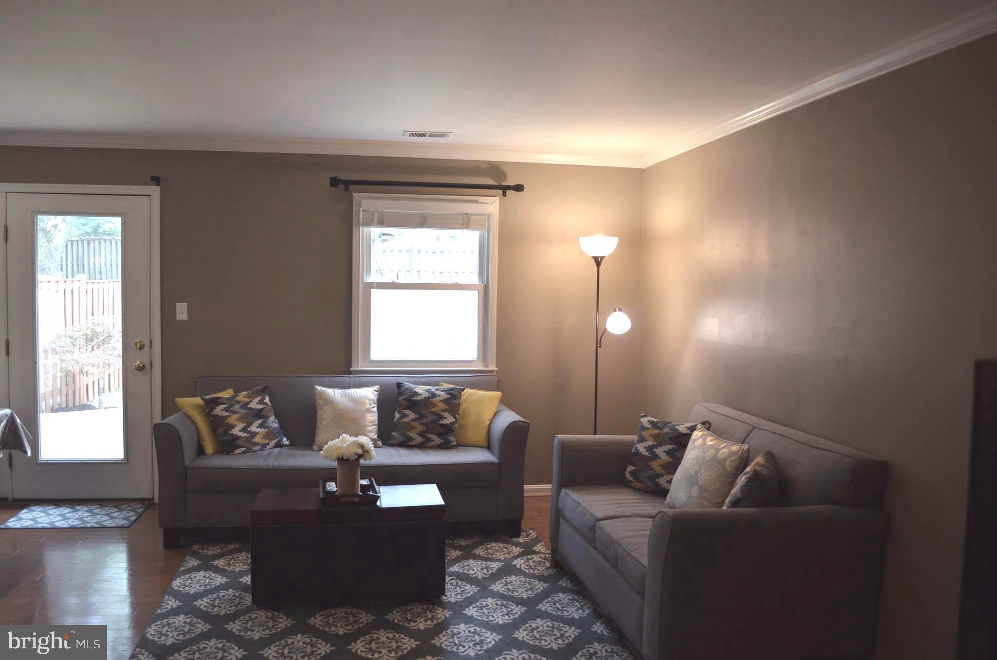 9205 Sprucewood Road Burke, VA 22015 - Photo 9 of 30 Living Room