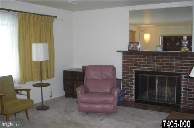 1159 Ruxton Road York, PA 17403 - Photo 3 of 16 Gallery Image 3