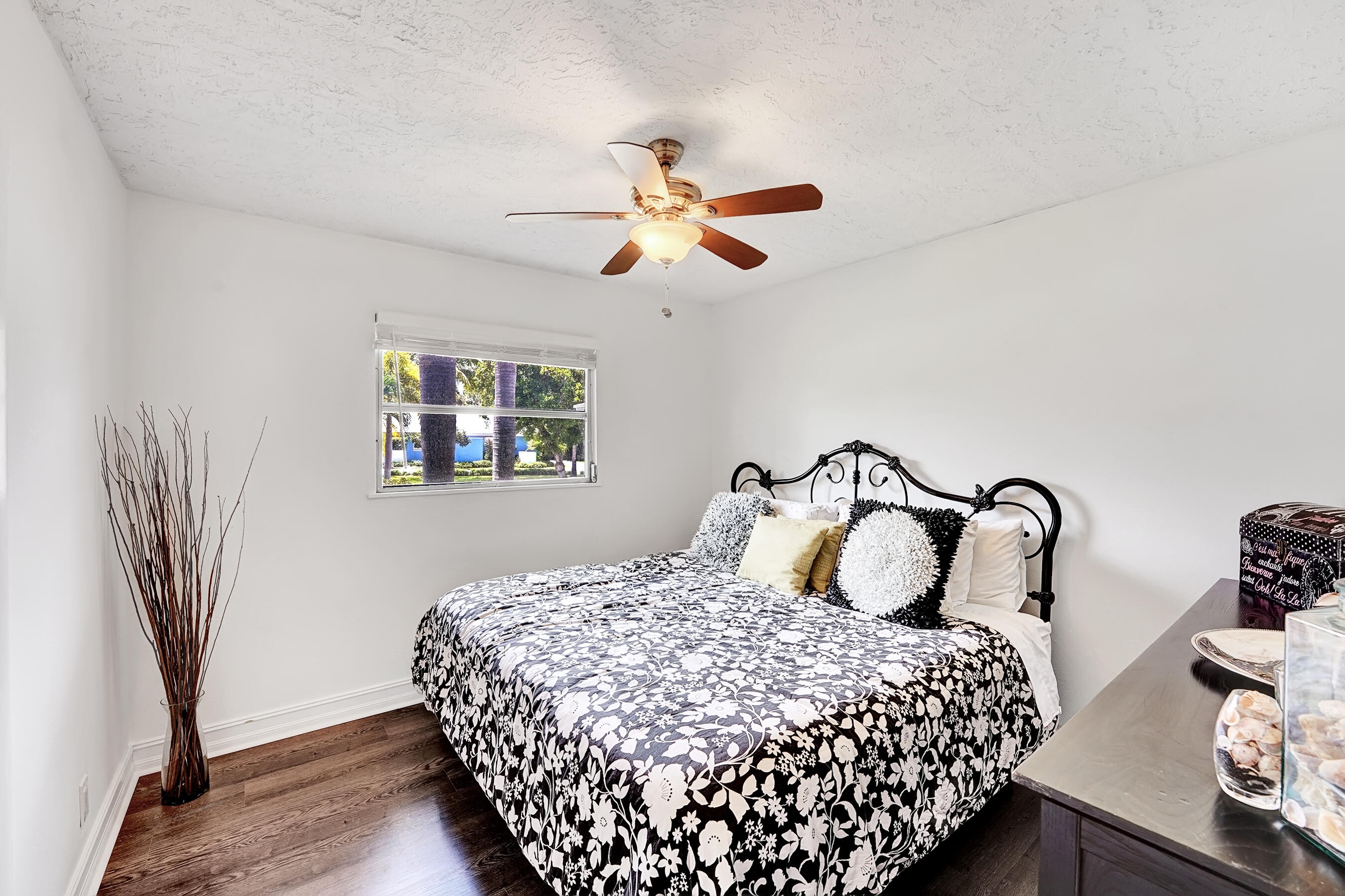 1131 Southwest 15th Street Boca Raton, FL 33486 - Photo 15 of 33 DSC06156