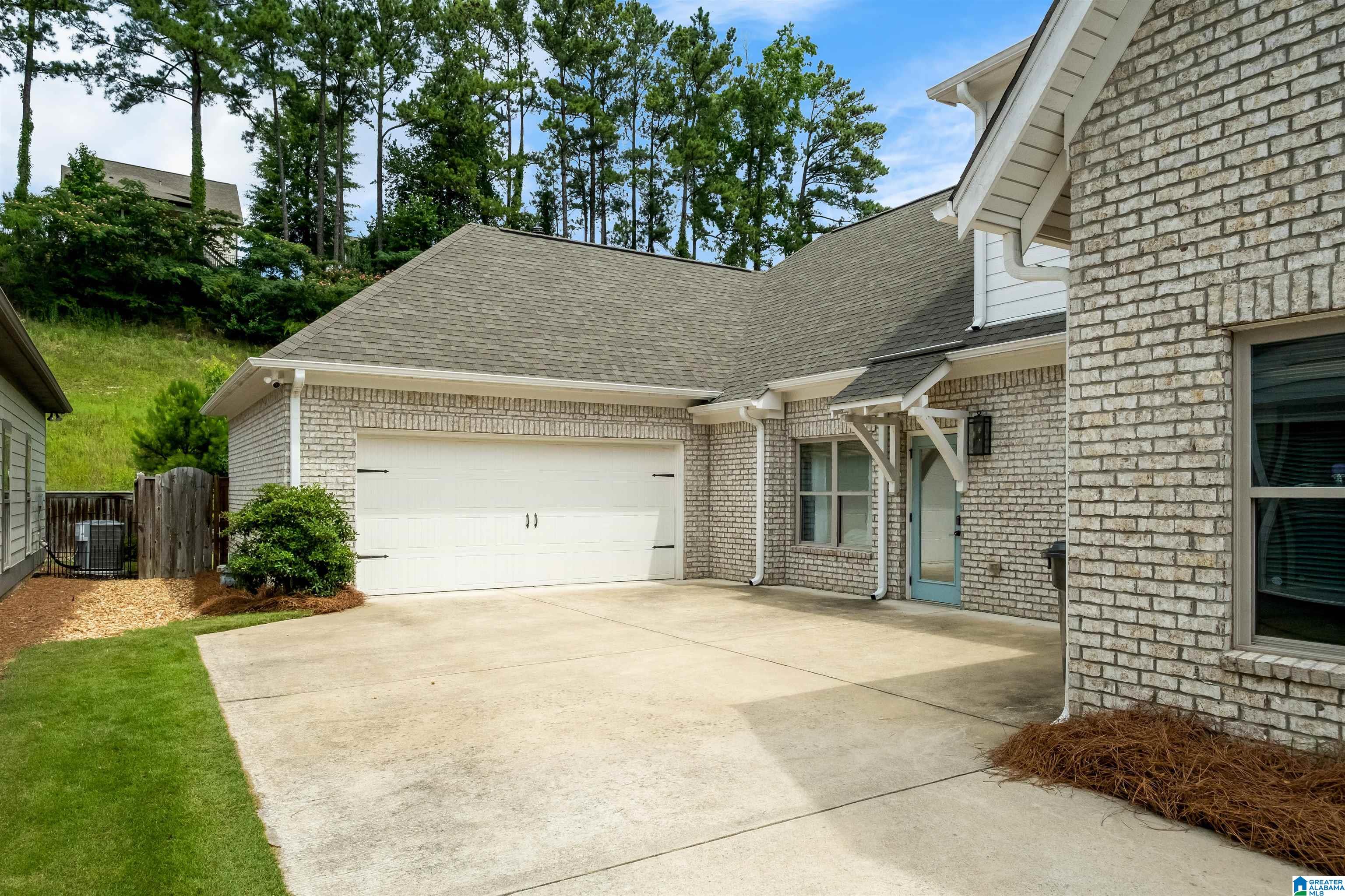 2959 Altadena Ridge Drive Birmingham, AL 35243 - Photo 3 of 47