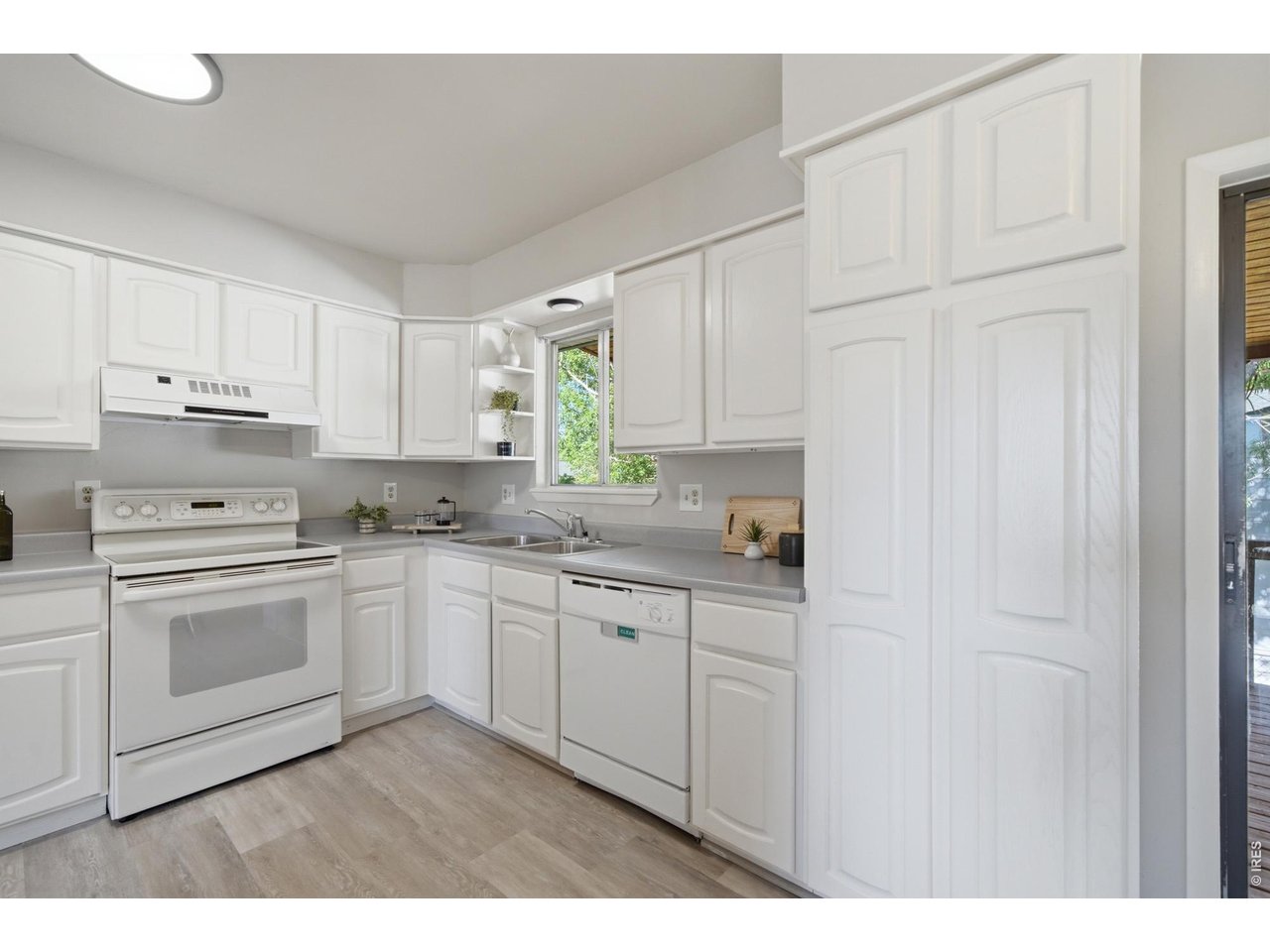 725 Tyler Street Fort Collins, CO 80521 - Photo 10 of 27