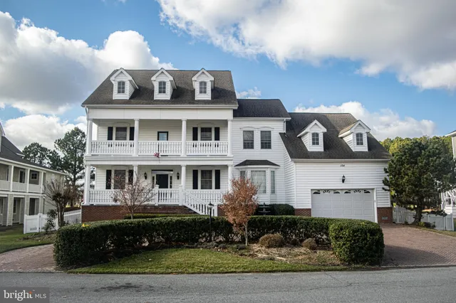 $2,499,999 | 154 East Side Drive, Rehoboth Beach, DE 19971