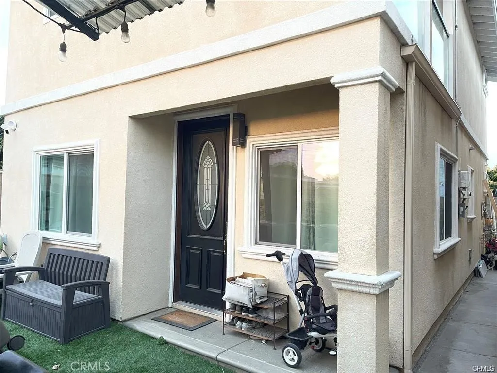 3823 Walnut Grove Avenue Rosemead, CA 91770 - Photo 2 of 28 a room with furniture and a window