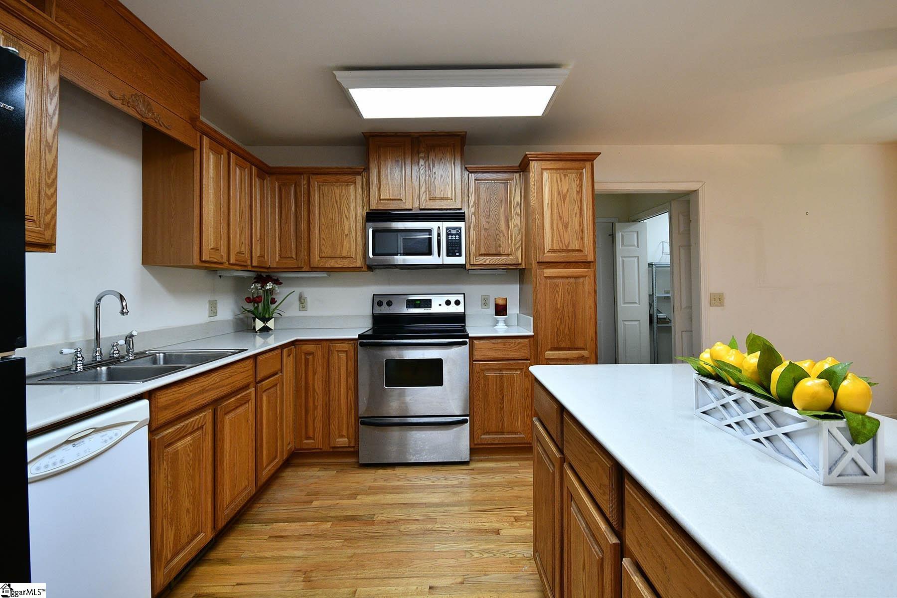215 Trotter Road Piedmont, SC 29673 - Photo 11 of 33