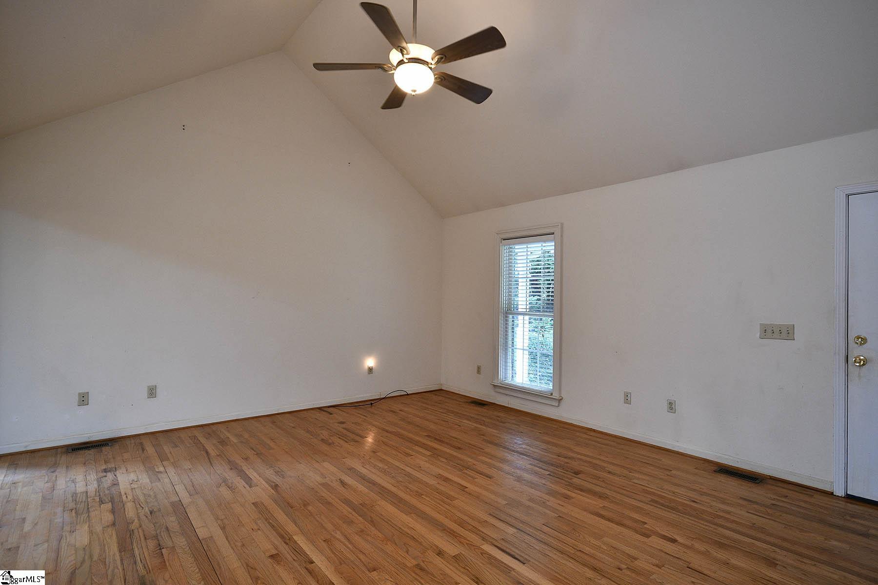 215 Trotter Road Piedmont, SC 29673 - Photo 4 of 33