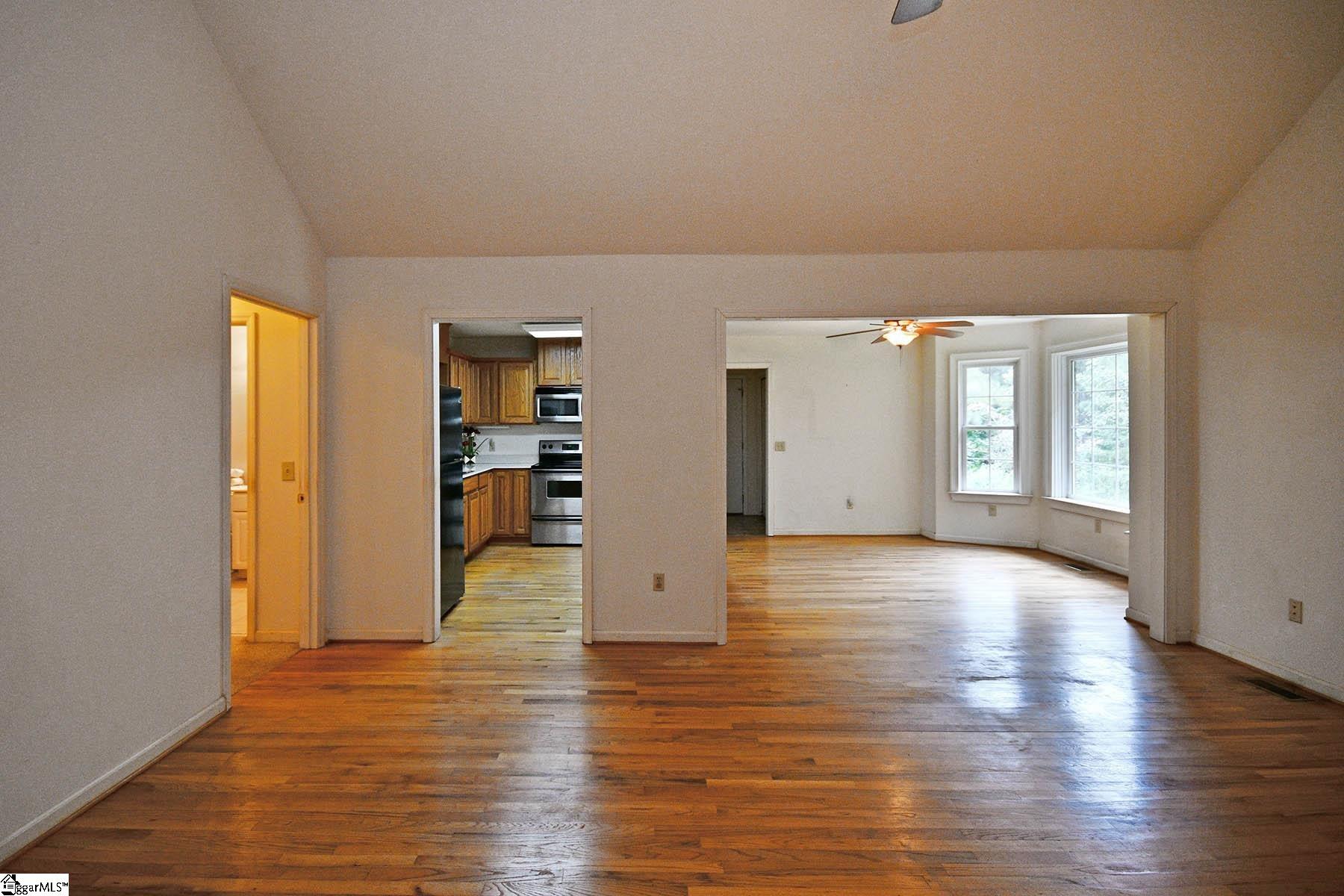 215 Trotter Road Piedmont, SC 29673 - Photo 7 of 33