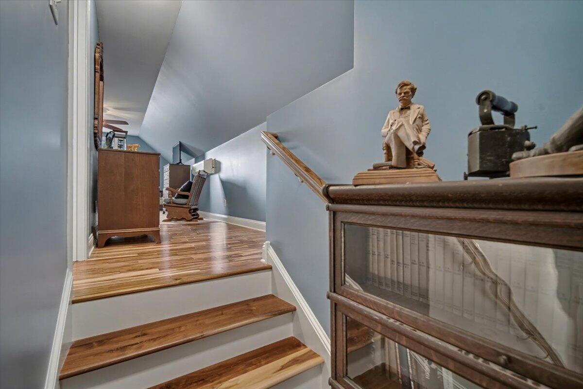3687 Princess Pond Road Summerton, SC 29148 - Photo 47 of 80 Left to bedroom
