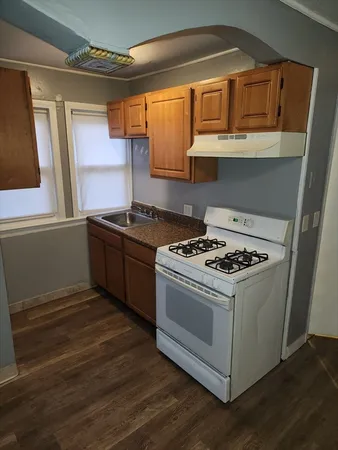 $2,600 | 59 Banks Street, Unit 1, Brockton, MA 02302