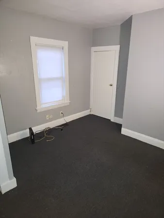 $2,600 | 59 Banks Street, Unit 1, Brockton, MA 02302