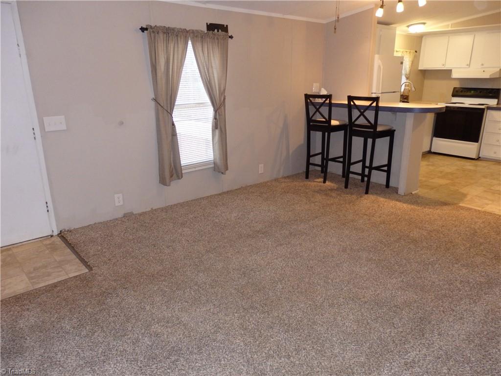 6445 Old Post Trinity, NC 27370 - Photo 23 of 30 livingroom