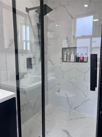 $2,500 | 15204 Monet Drive, Tampa, FL 33613