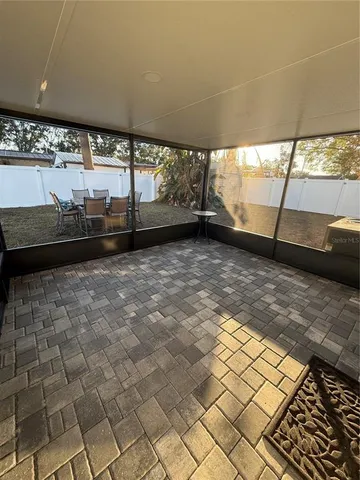 $2,500 | 15204 Monet Drive, Tampa, FL 33613