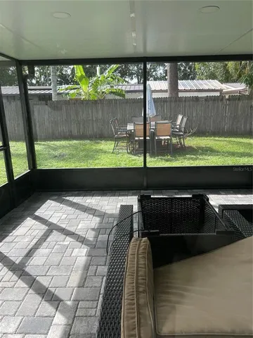 $2,500 | 15204 Monet Drive, Tampa, FL 33613