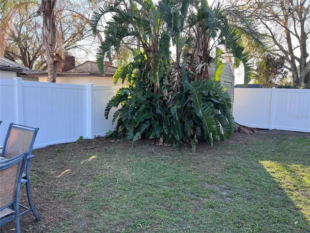 $2,500 | 15204 Monet Drive, Tampa, FL 33613