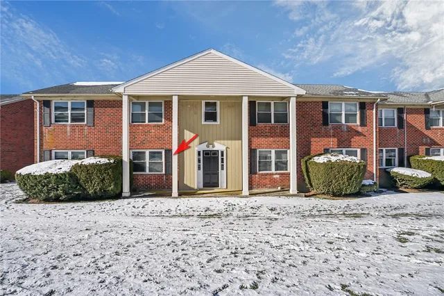$2,350 | 70 Carroll Avenue, Unit 310, Newport, RI 02840