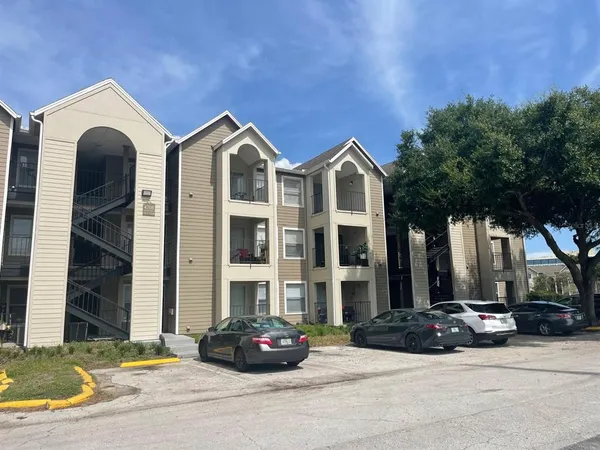 $1,250 | 4708 Walden Circle, Unit 1835, Orlando, FL 32811