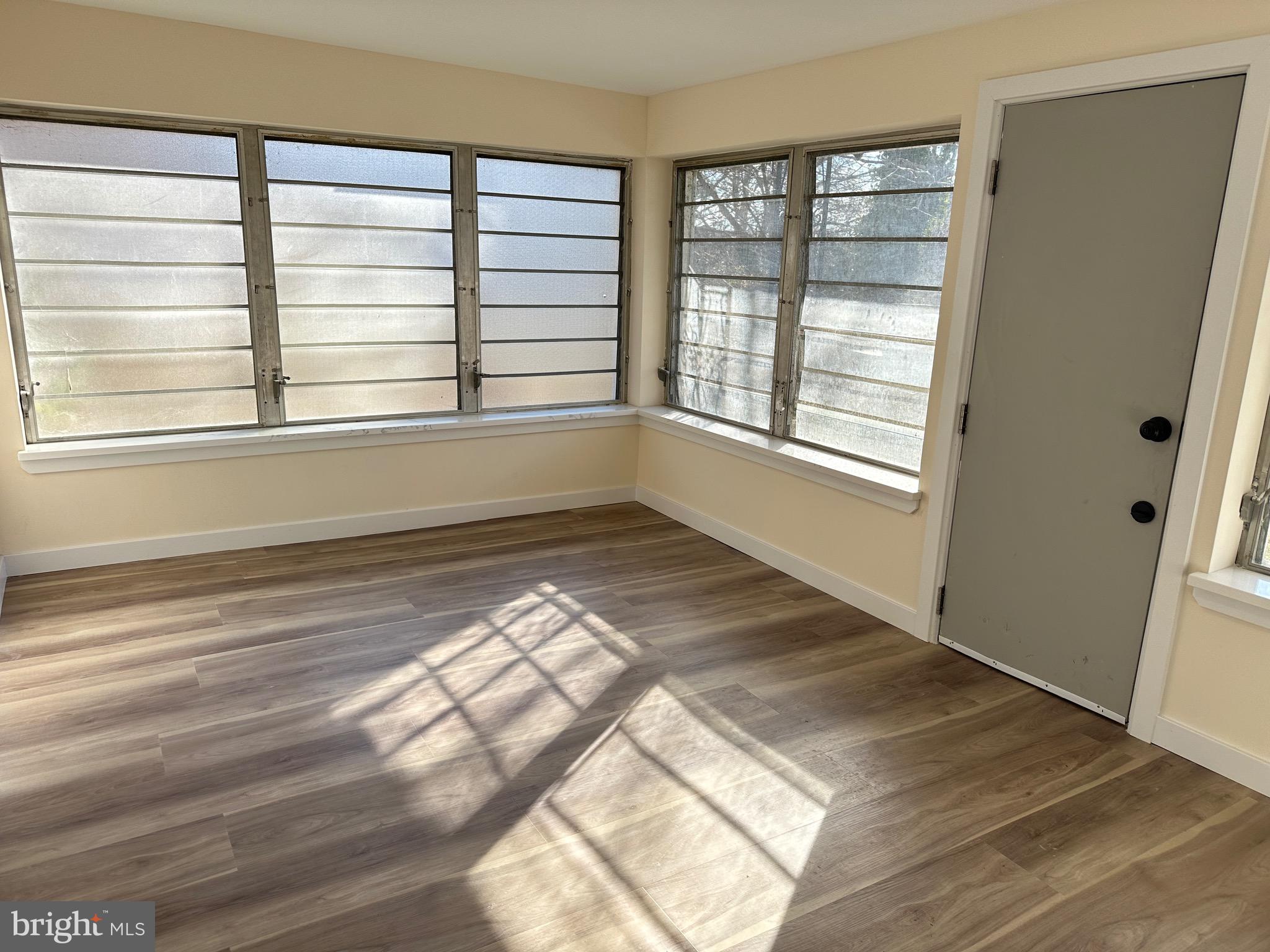 4158 Fairdale Road Philadelphia, PA 19154 - Photo 23 of 27 Gallery Image 23