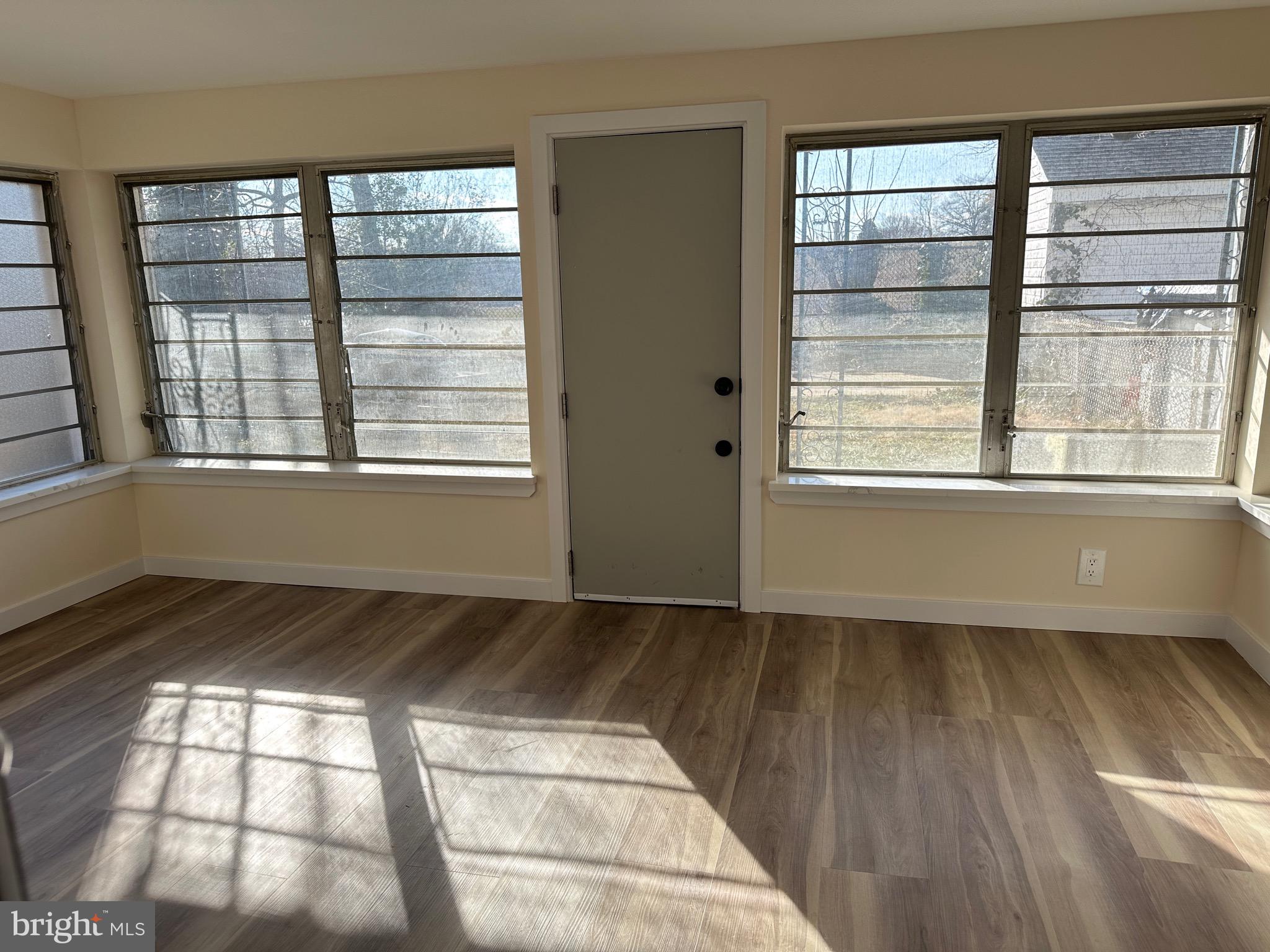 4158 Fairdale Road Philadelphia, PA 19154 - Photo 25 of 27 Gallery Image 25