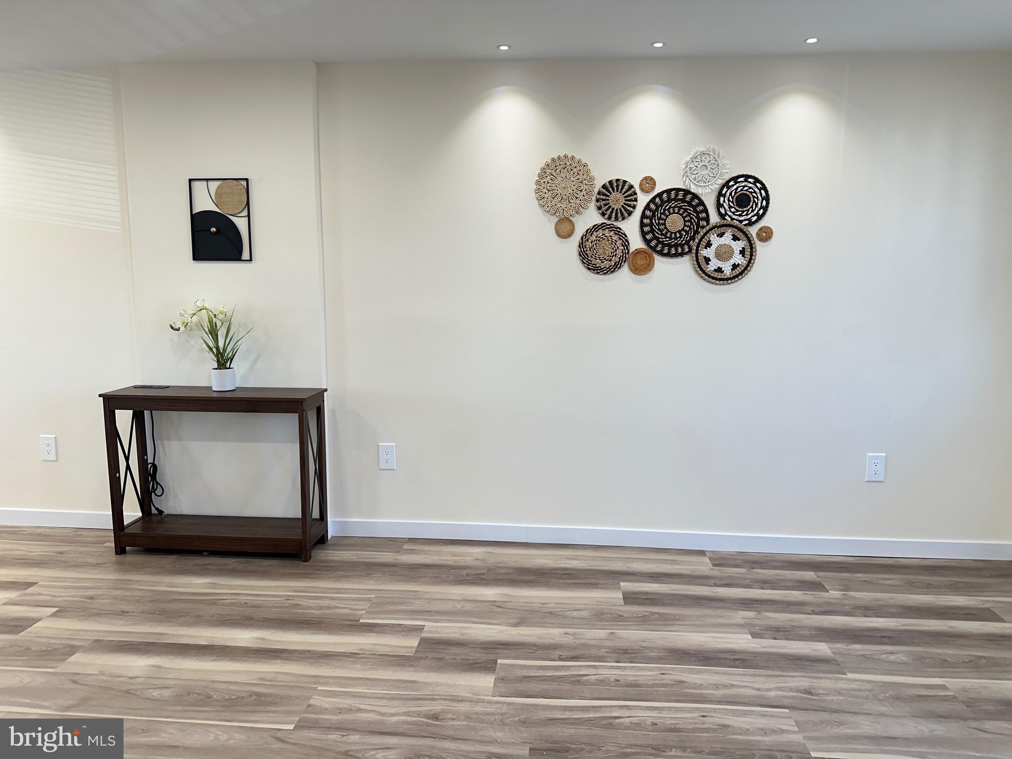 4158 Fairdale Road Philadelphia, PA 19154 - Photo 8 of 27 Gallery Image 8