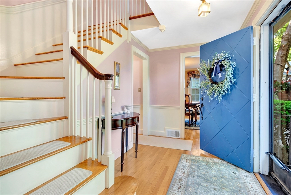 98 Spring Avenue Arlington, MA 02476 - Photo 13 of 38 Gallery Image 13