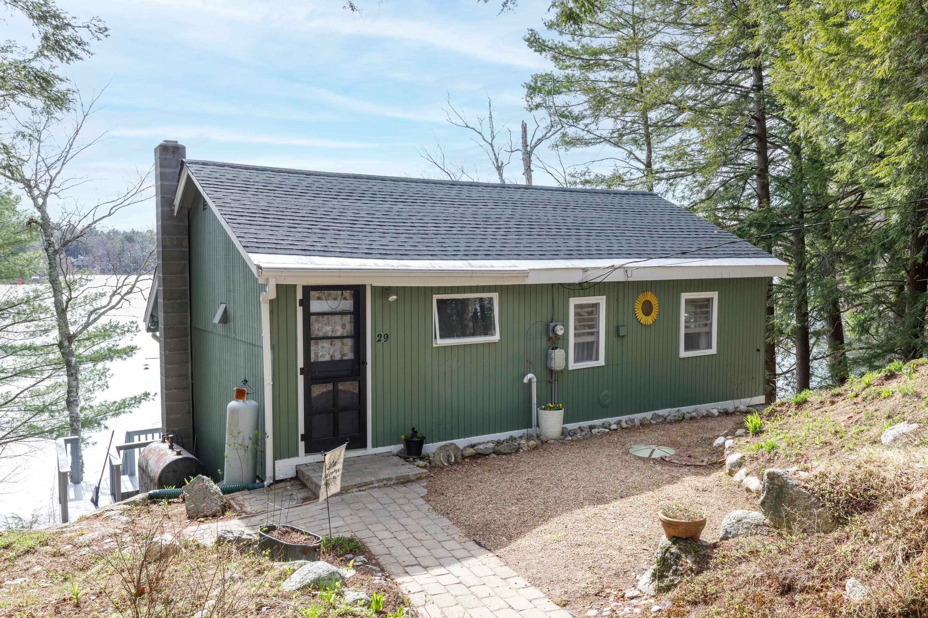 29 Northshore Road Sunapee, NH 03782 - Photo 2 of 40