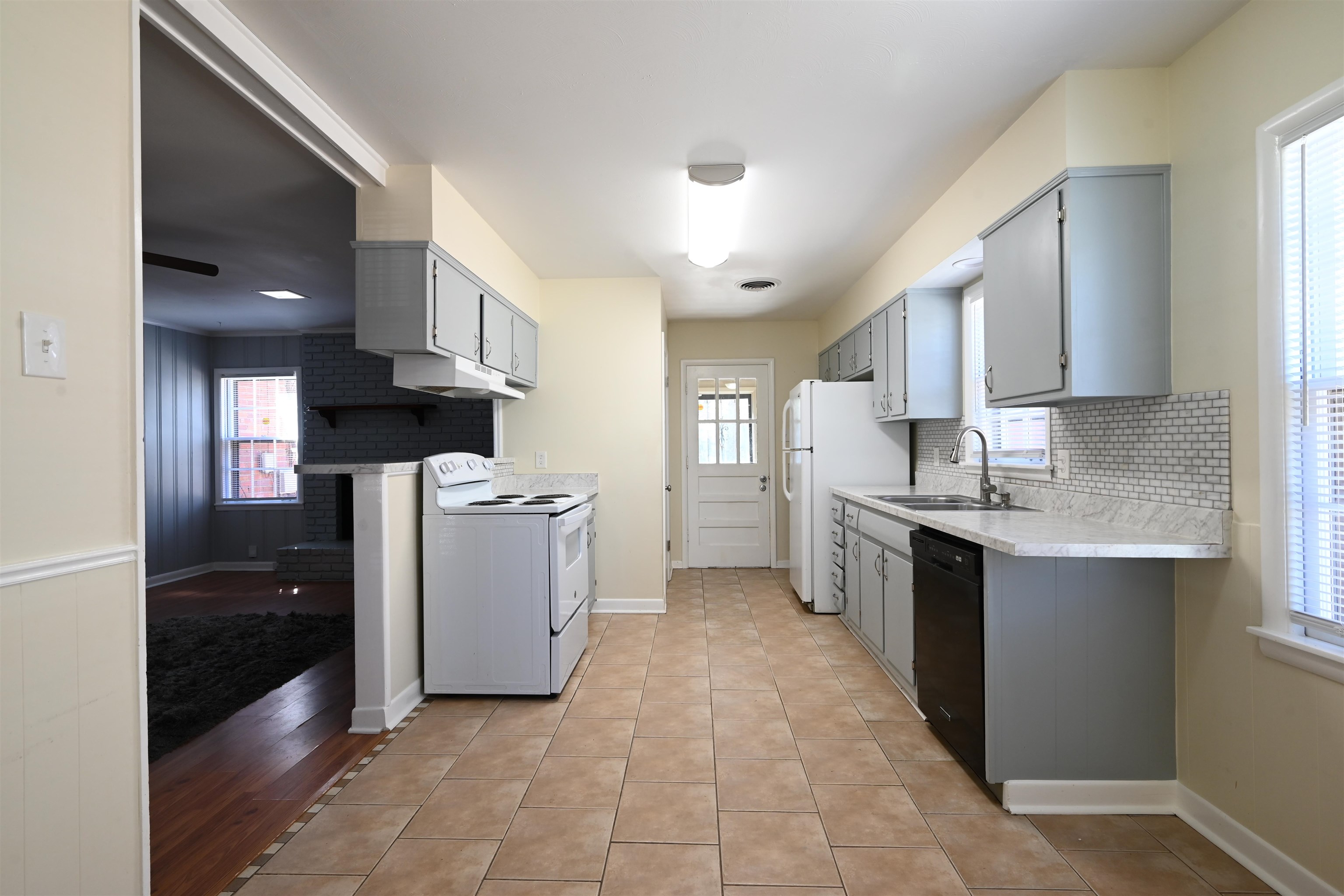 5585 Milford Road Memphis, TN 38120 - Photo 14 of 40