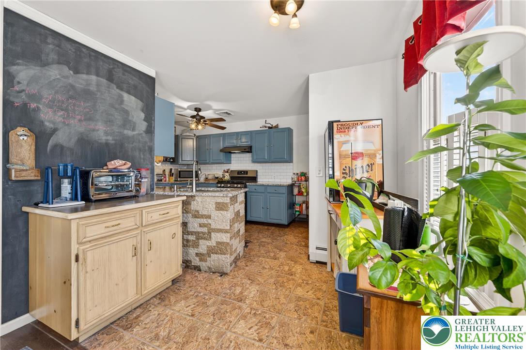 124 Garibaldi Avenue Roseto, PA 18013 - Photo 16 of 48