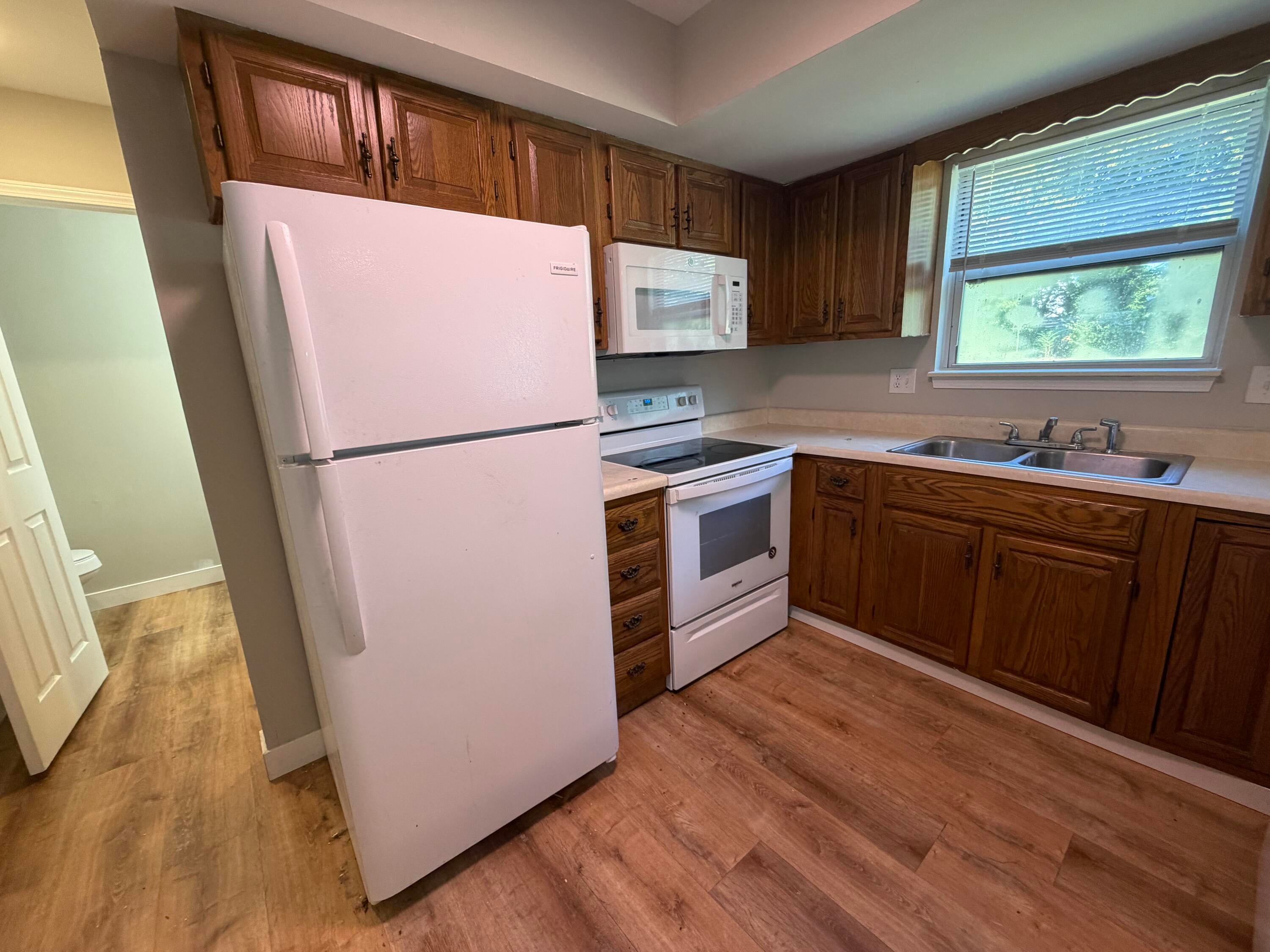 3602 Hermitage Road Columbia, MO 65201 - Photo 12 of 36 Gallery Image 12