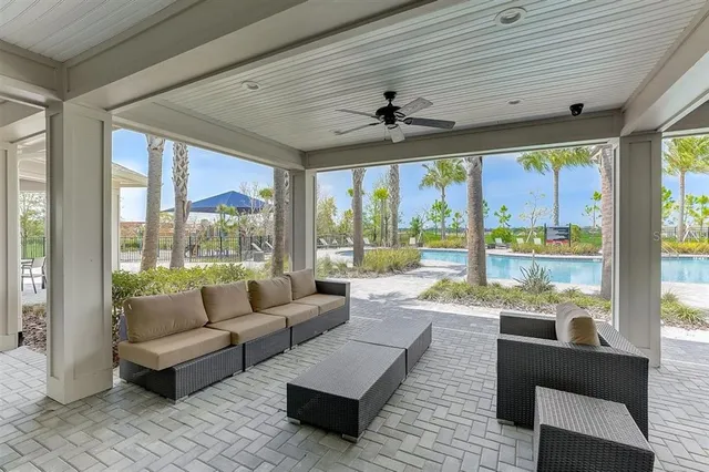 $475,000 | 2118 Grand Flora Trail, Bradenton, FL 34208