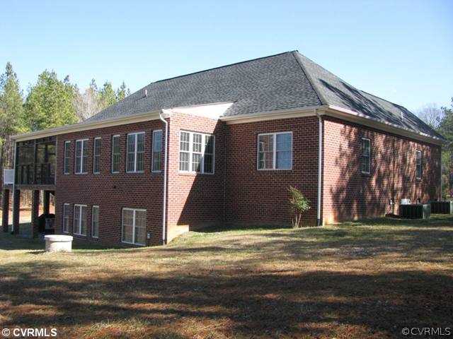 4815 Cottage Road Blackstone, VA 23824 - Photo 10 of 12 Exterior Back