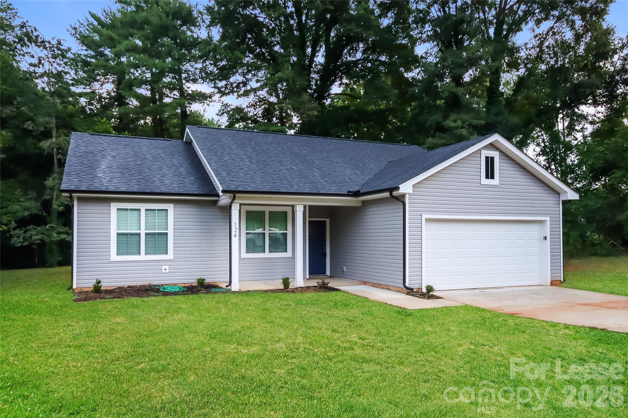 124 Gregory Road Statesville, NC 28677 - Photo 2 of 15