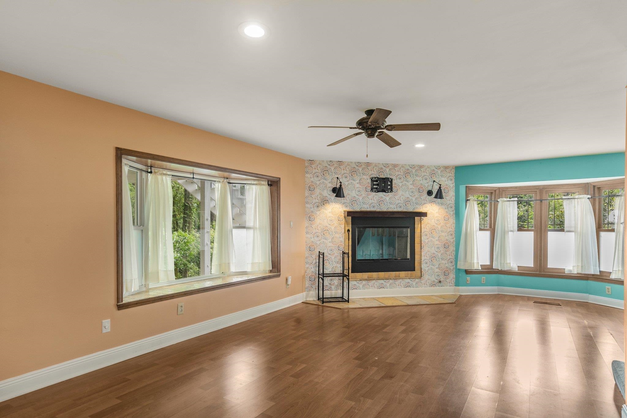 406 Wisteria Street Fairhope, AL 36532 - Photo 5 of 44
