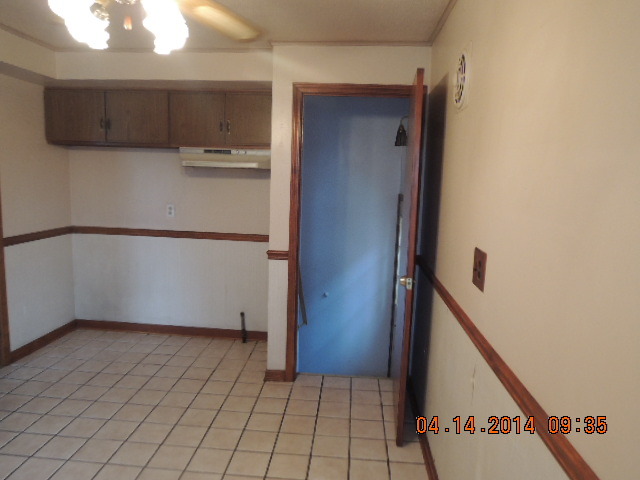 4742 South Kilpatrick Avenue Chicago, IL 60632 - Photo 14 of 21 a view of a hallway with seating area