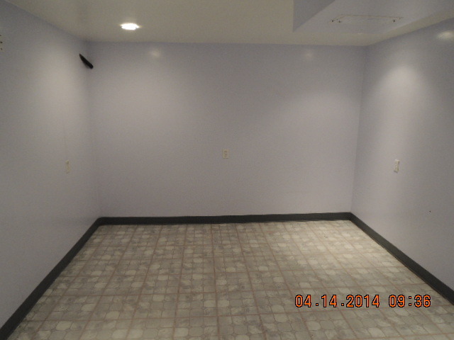4742 South Kilpatrick Avenue Chicago, IL 60632 - Photo 19 of 21 a view of an empty room