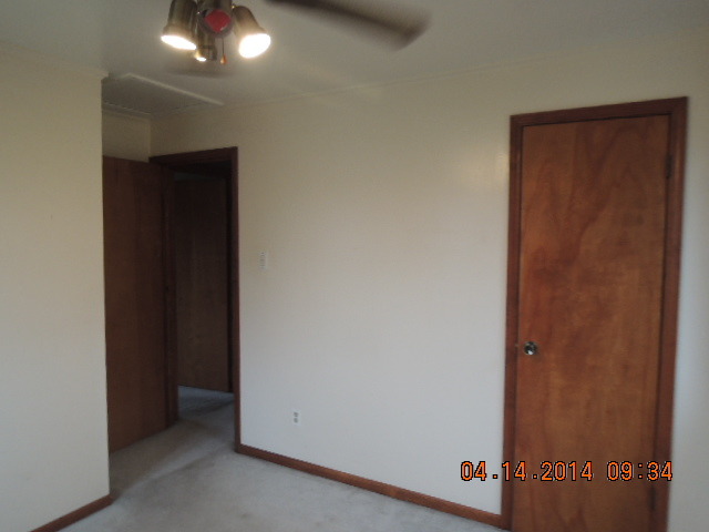 4742 South Kilpatrick Avenue Chicago, IL 60632 - Photo 10 of 21