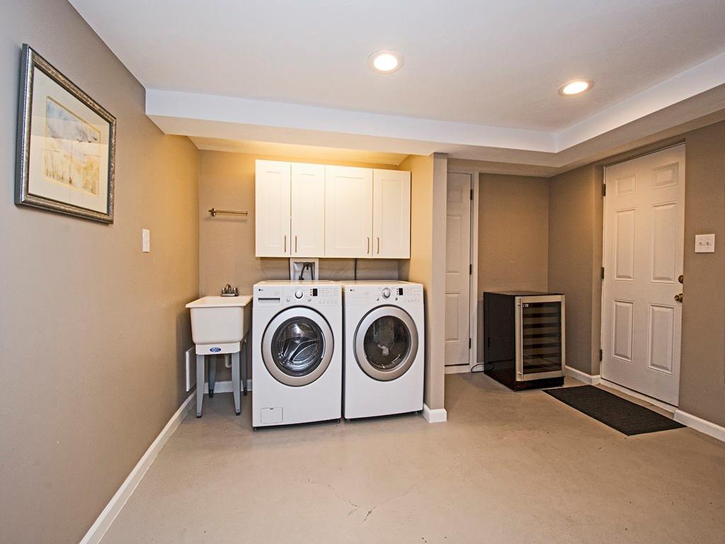 443 Beverly Road Pittsburgh, PA 15216 - Photo 19 of 22 Gallery Image 19