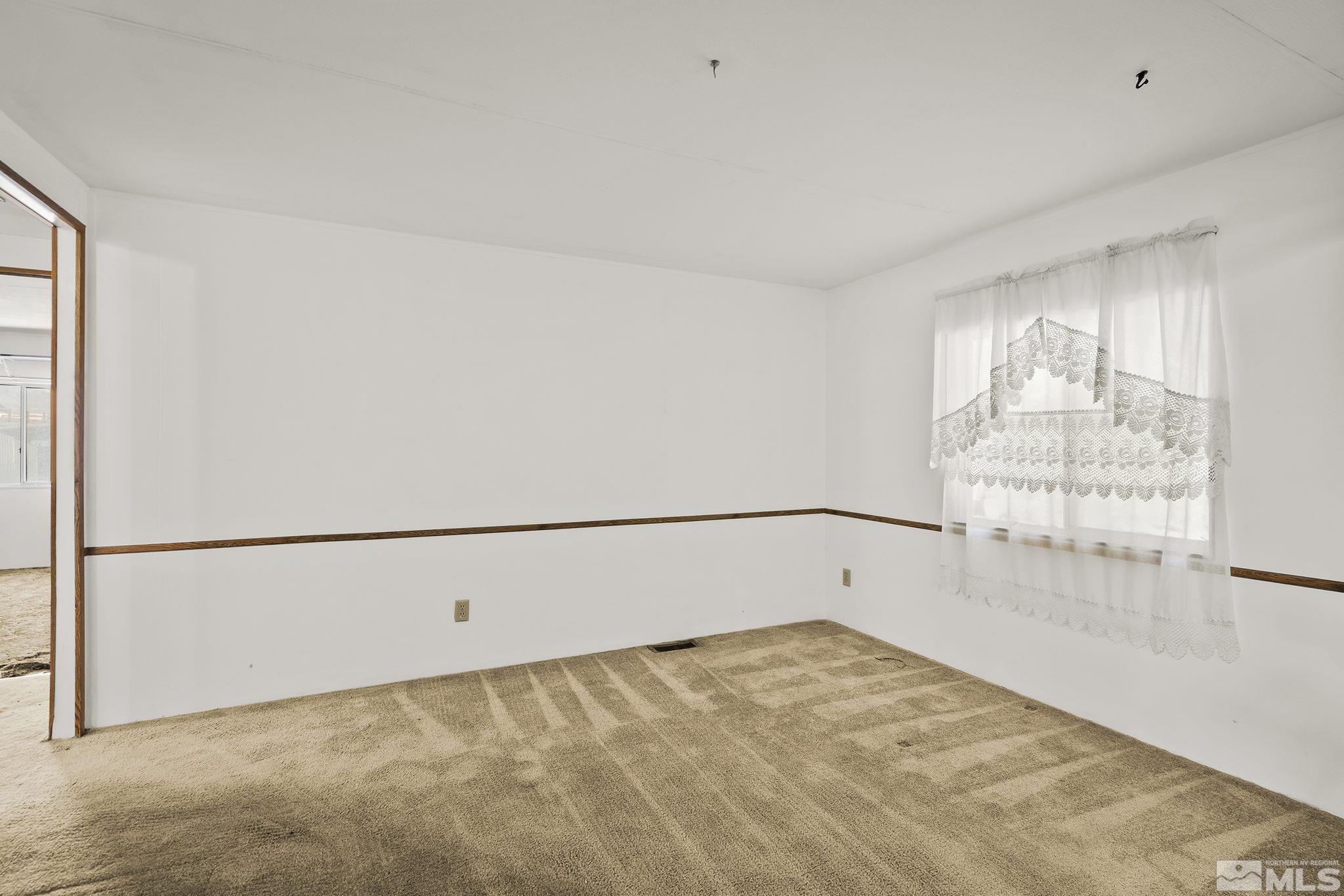 620 Magnolia Way Reno, NV 89506 - Photo 7 of 16 Photo 7