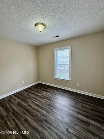 $1,400 | 1400 Joel Drive, Unit B, Greenville, NC 27834