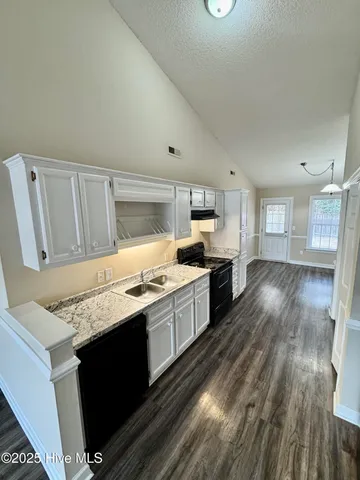 $1,400 | 1400 Joel Drive, Unit B, Greenville, NC 27834