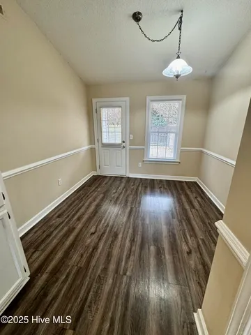 $1,400 | 1400 Joel Drive, Unit B, Greenville, NC 27834