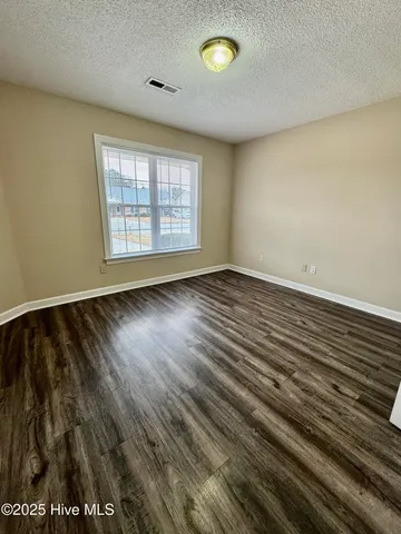 $1,400 | 1400 Joel Drive, Unit B, Greenville, NC 27834