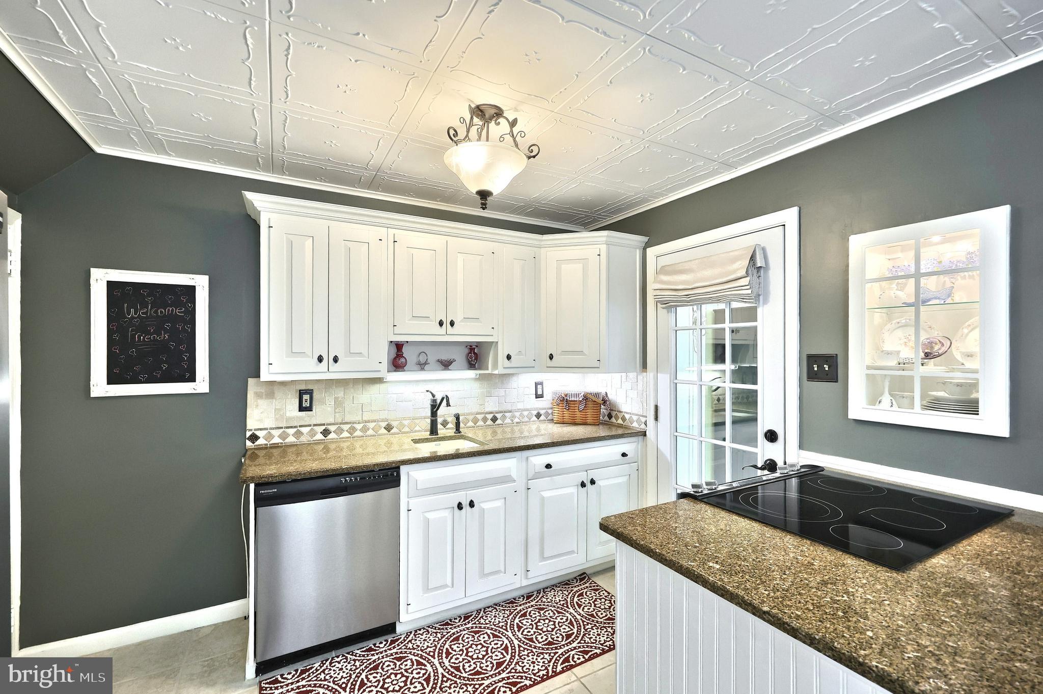 37 South 8th Street Columbia, PA 17512 - Photo 11 of 44