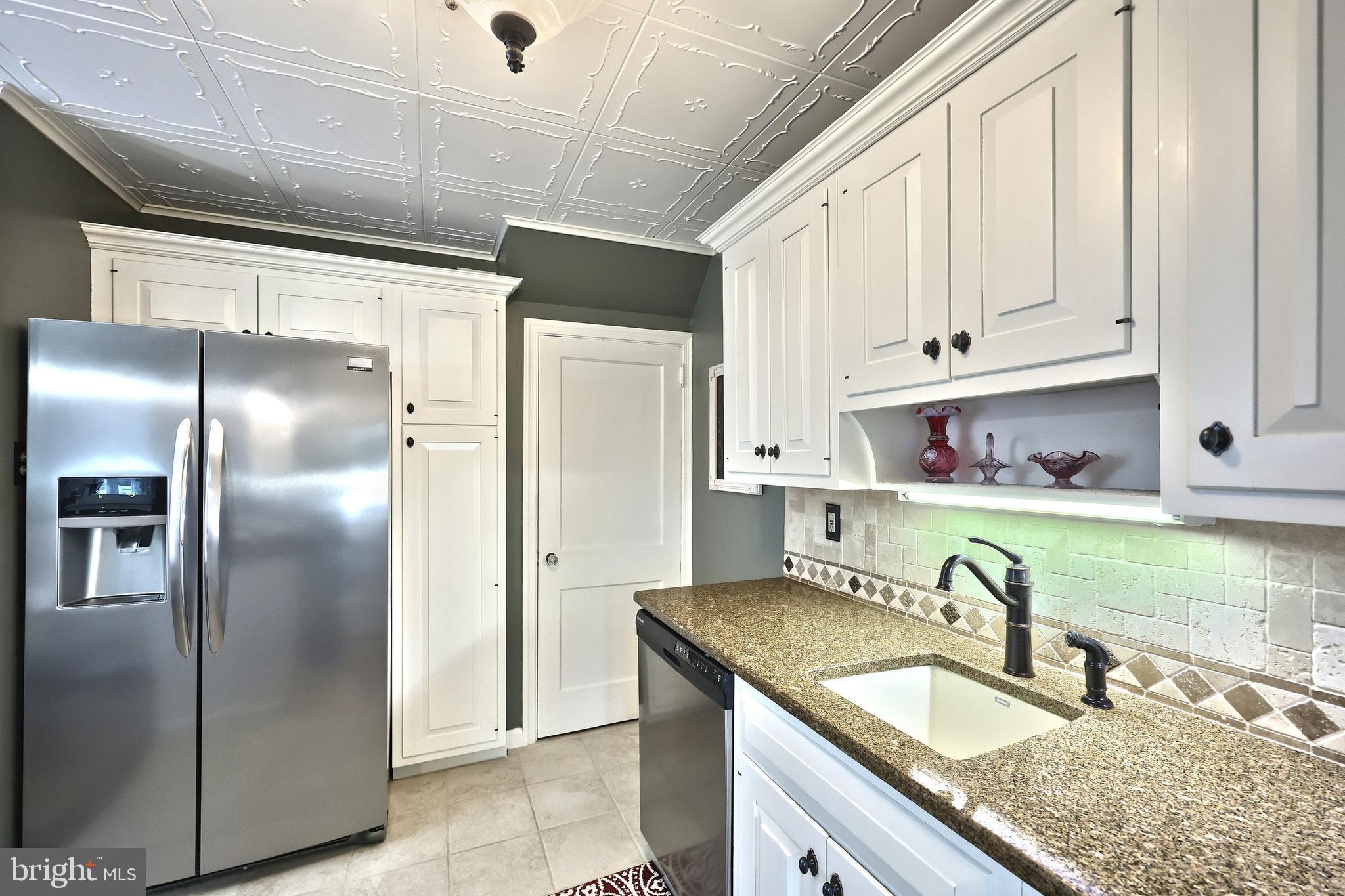 37 South 8th Street Columbia, PA 17512 - Photo 13 of 44