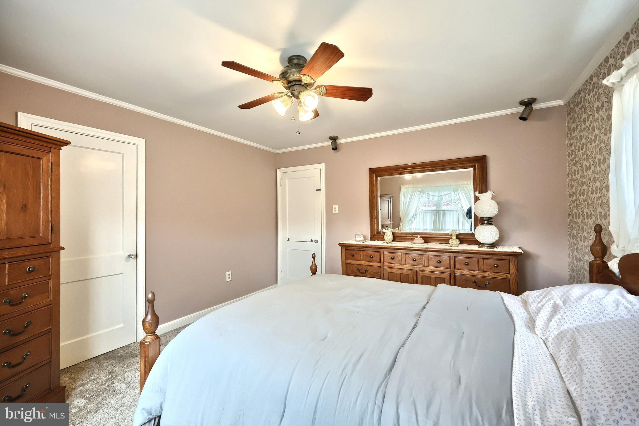 37 South 8th Street Columbia, PA 17512 - Photo 22 of 44