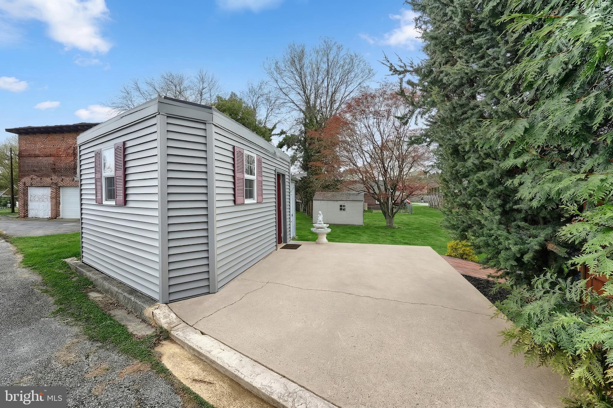 37 South 8th Street Columbia, PA 17512 - Photo 33 of 44