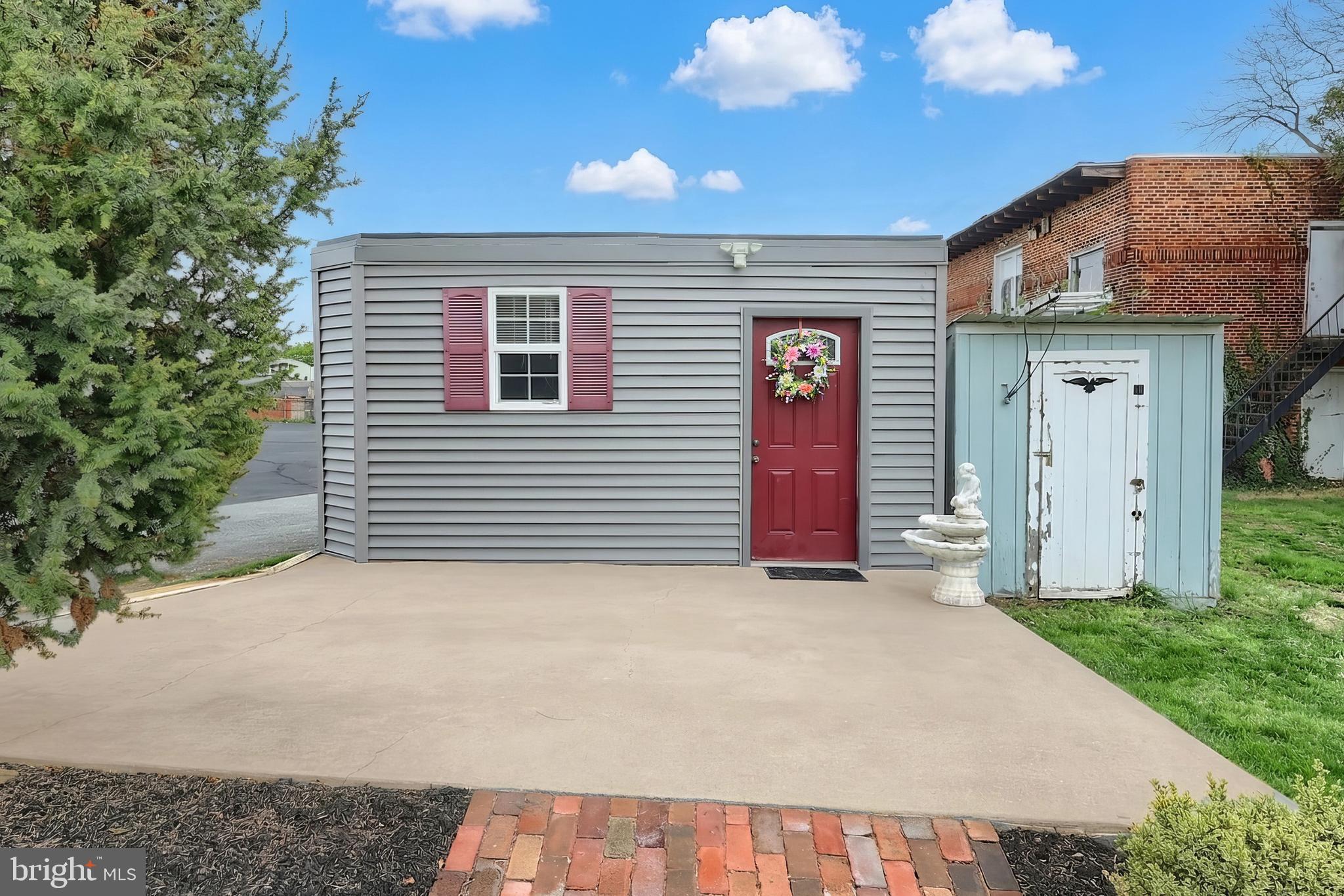 37 South 8th Street Columbia, PA 17512 - Photo 34 of 44
