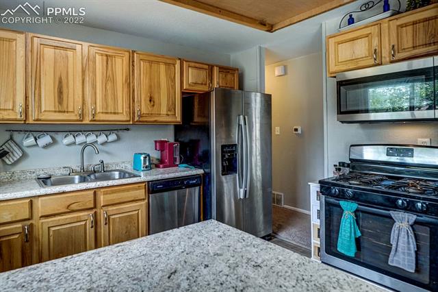 117 Kiva Road Colorado Springs, CO 80911 - Photo 17 of 30