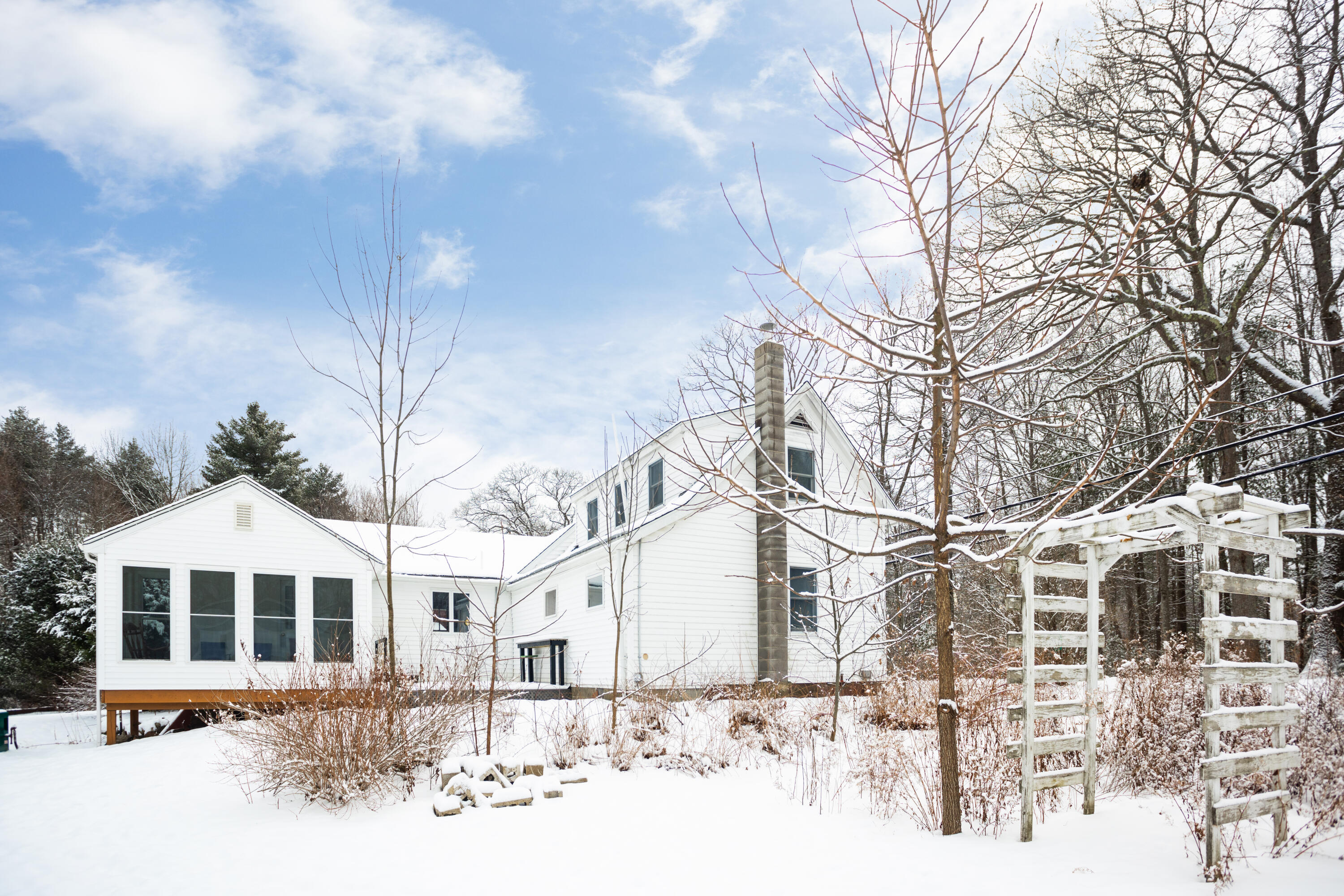 18 Fernald Road Kittery, ME 03904 - Photo 30 of 32 16_hoops_18_Fernald_Kittery_0048